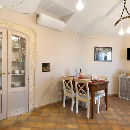 Casa Virginia - Corbezzolo Orco Feglino