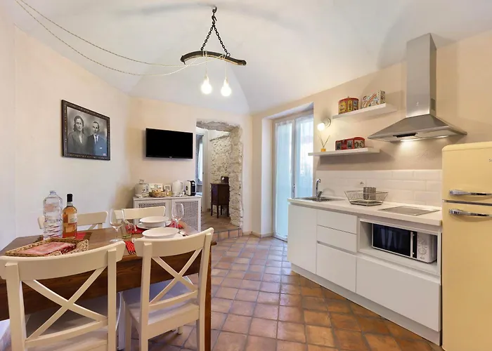 Casa Virginia - Corbezzolo Orco Feglino